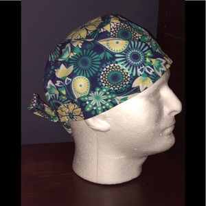 Tie back style surgical cap